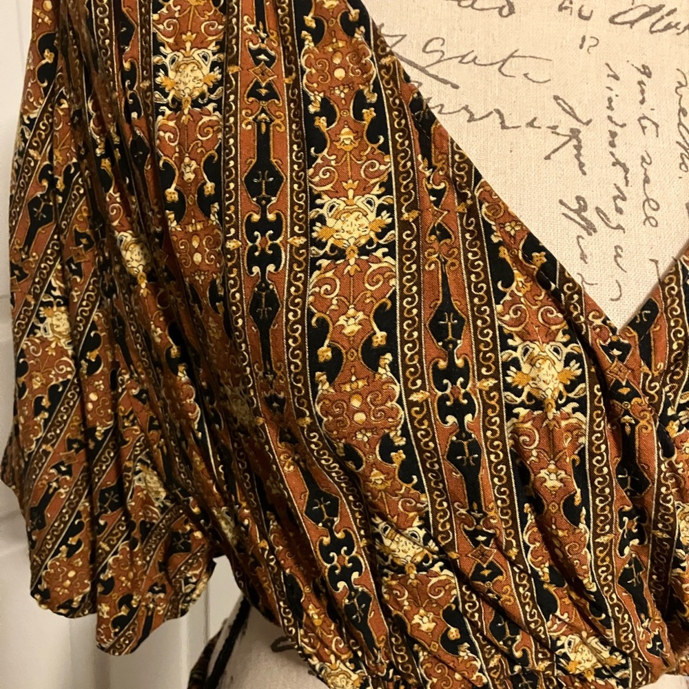 Volcom Tan Patterned Lounge Set - image 4